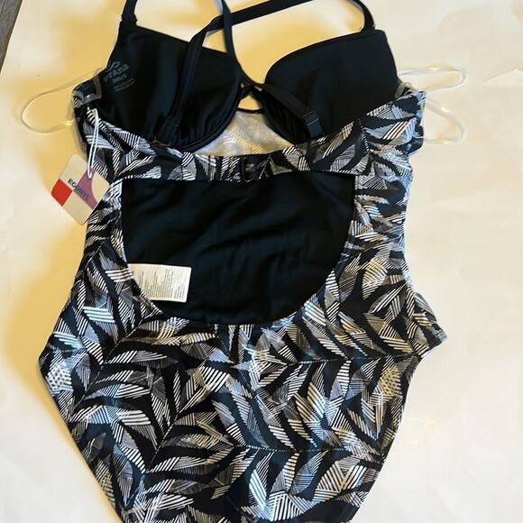 Prana 34d swimsuit BNWT PRANA W'S MARINA ONE PIECE black springtime - Picture 3 of 7